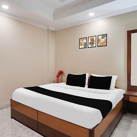 Super Hotel O Pithampur Formerly Ganga Residency Akolia Zewnętrze zdjęcie