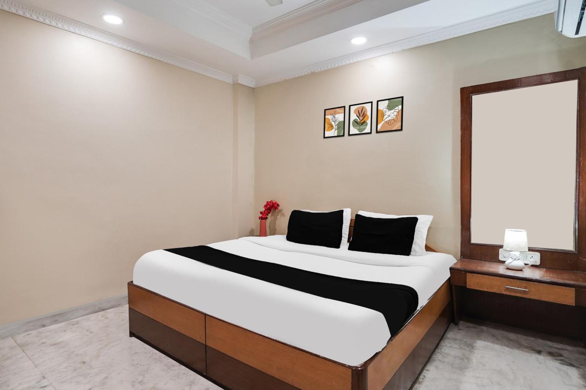 Super Hotel O Pithampur Formerly Ganga Residency Akolia Zewnętrze zdjęcie